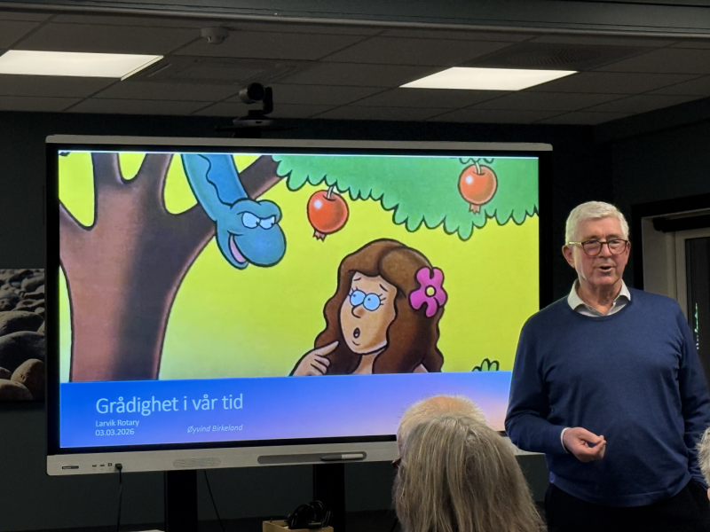 Under overskriften "Grådighet i vår tid"  fyller Øyvind Birkeland klubblokalet til randen