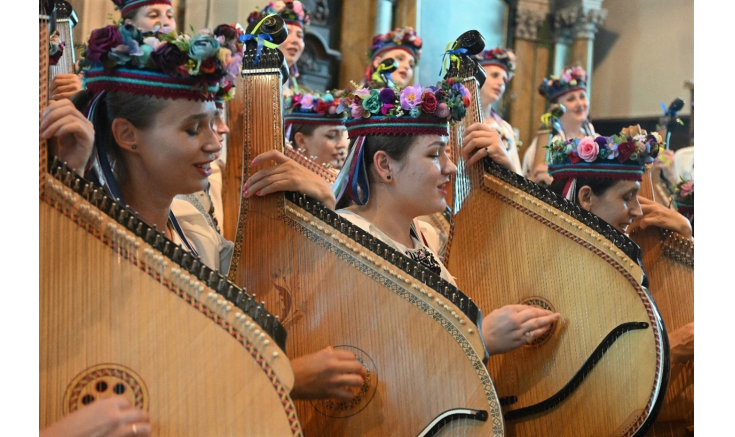 Bandora konsert til inntekt for klinikker i Ukraina